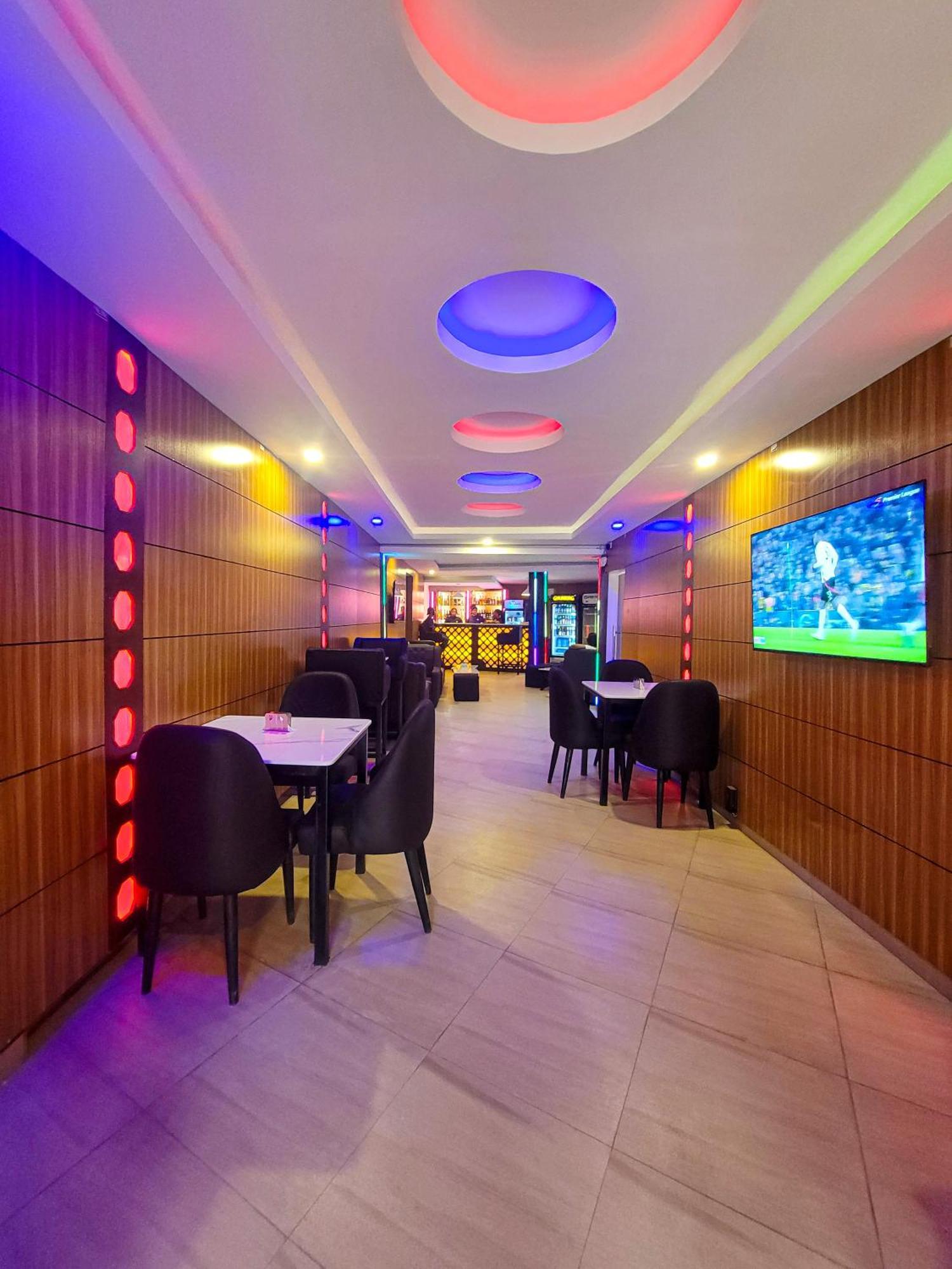 Presken Hotels Alade Avenue Ікеджа Екстер'єр фото
