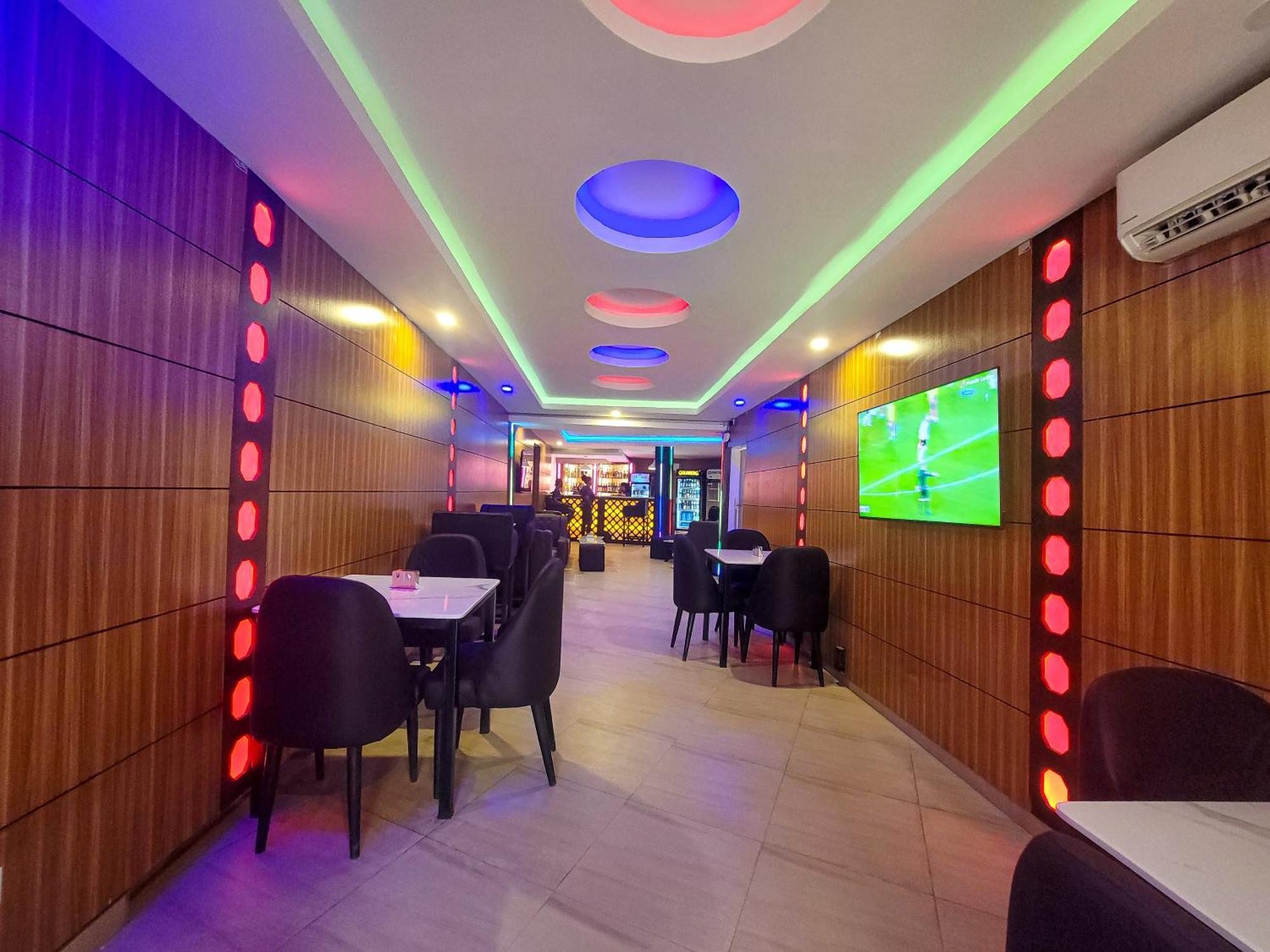Presken Hotels Alade Avenue Ікеджа Екстер'єр фото