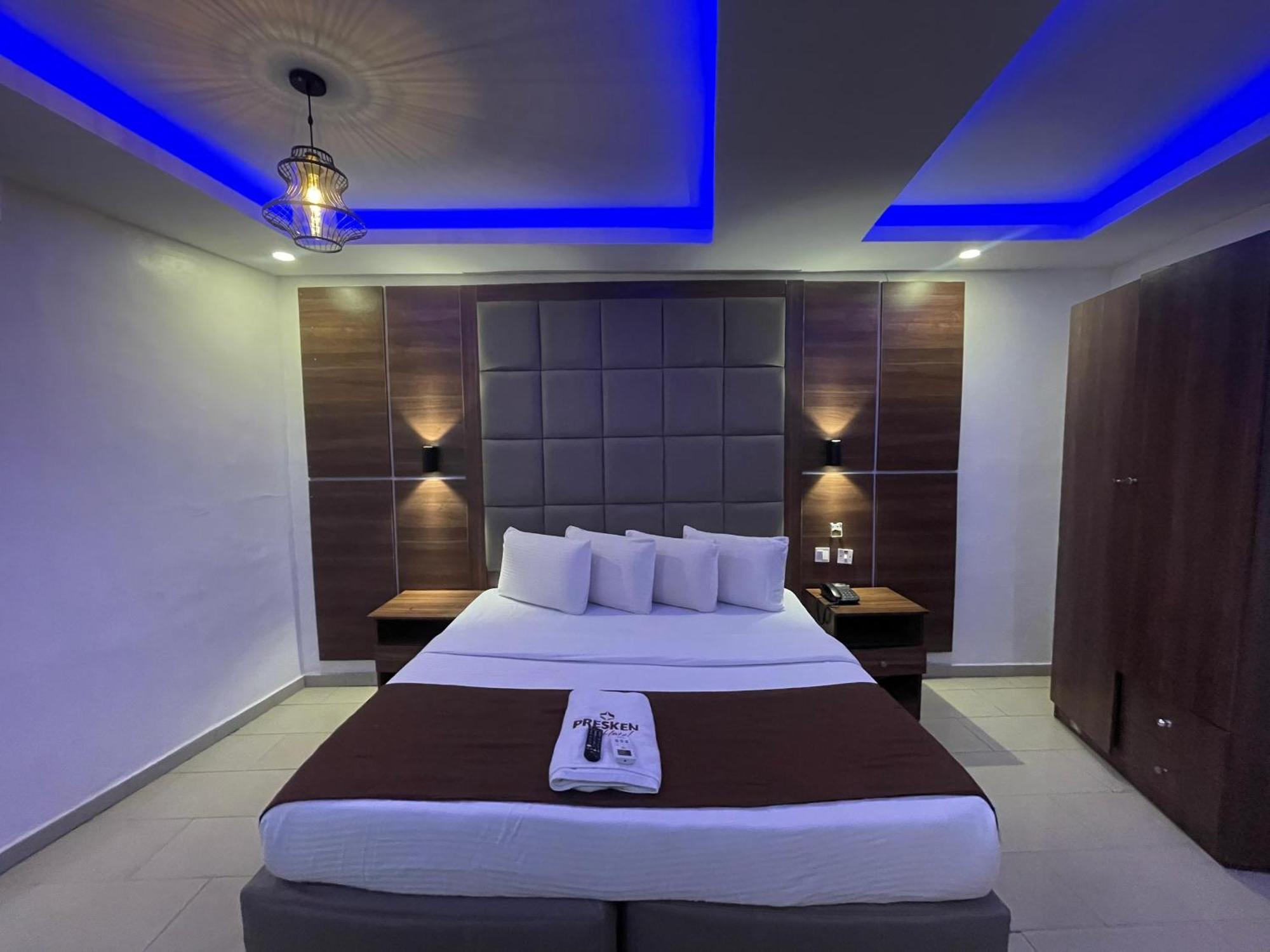 Presken Hotels Alade Avenue Ікеджа Екстер'єр фото